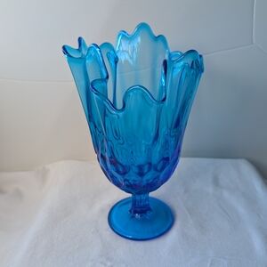 Fenton Thumbprint Colonial Blue Handkerchief Pulled Glass Vase Discontinued